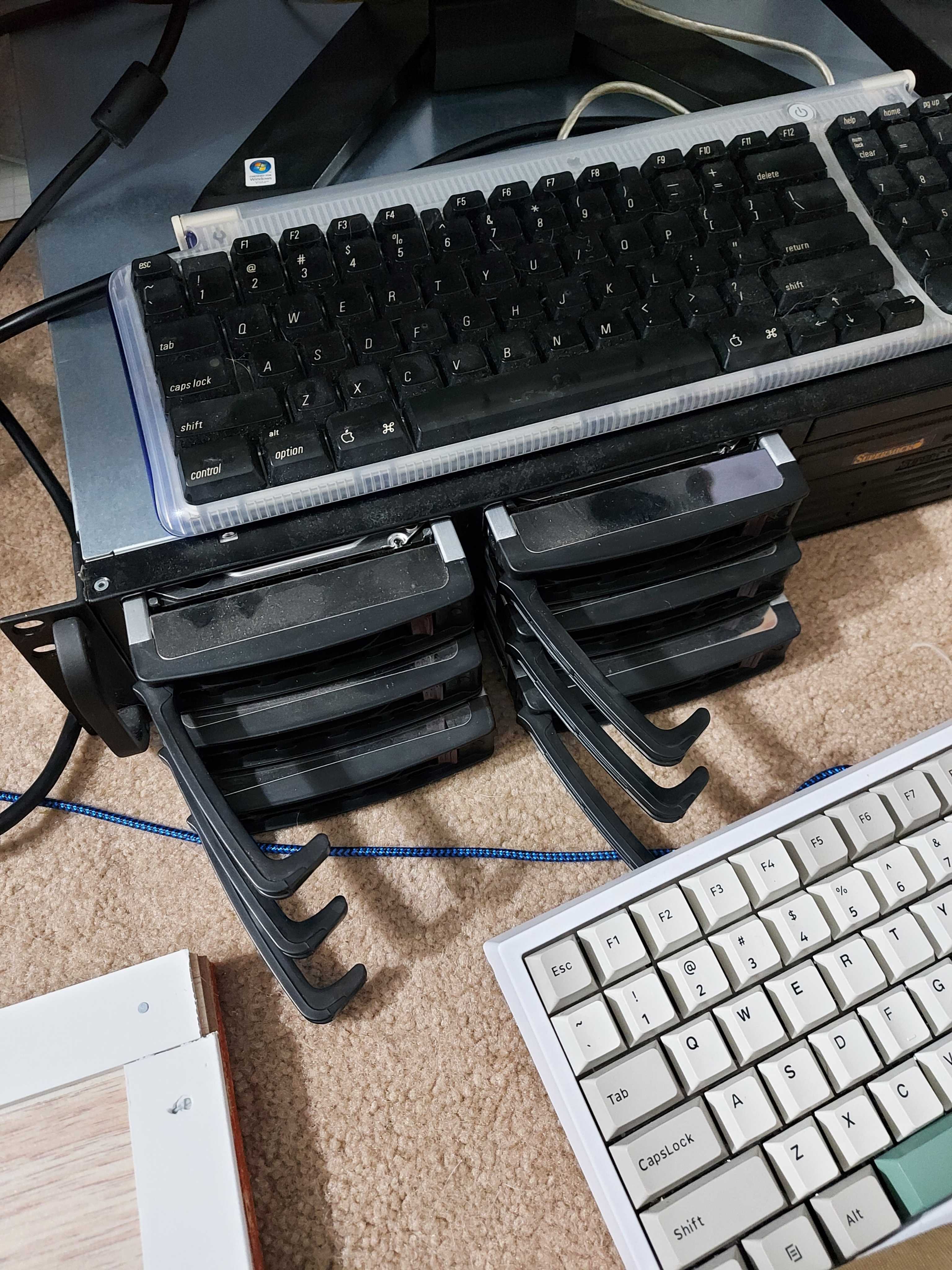 Hermes server drive bays